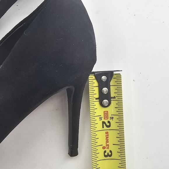 Steve Madden Luziah Black Suede Pointed Toe Heels Size 6.5 - Picture 7 of 8